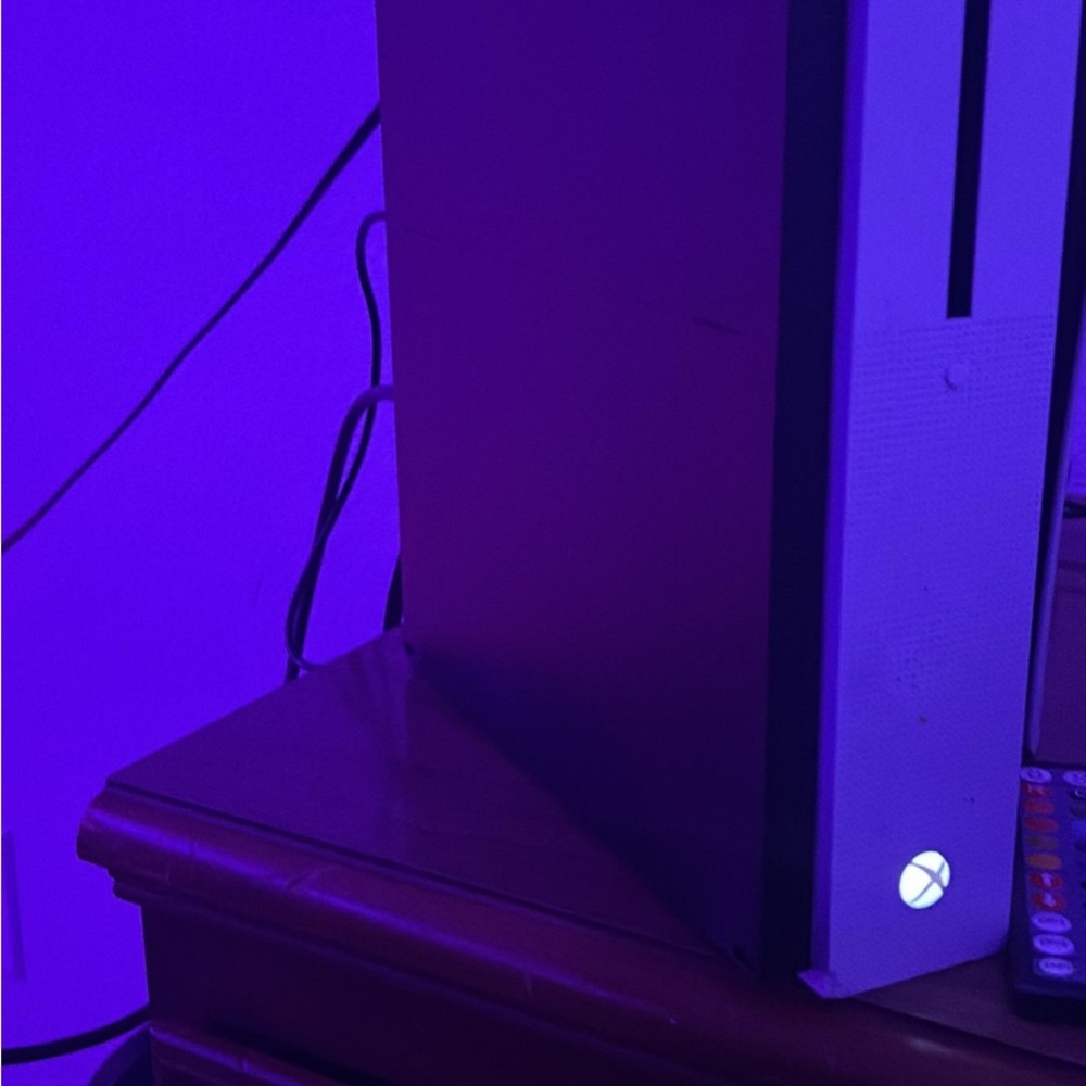 Microsoft Black and White Gaming Console Xbox one